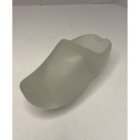 MCM Frosted Glass Figural Dutch Wooden Clog Shoe Ashtray READ - Picture 3 of 11